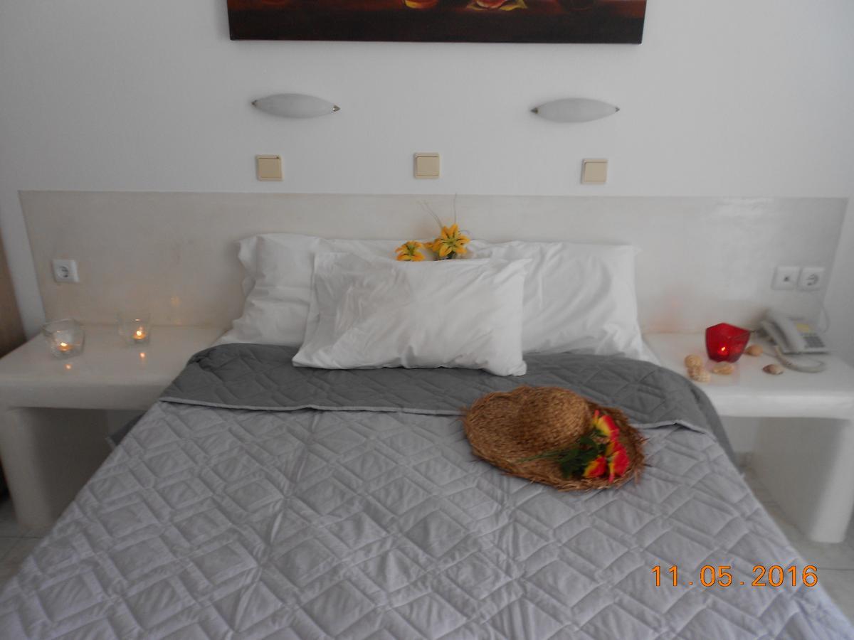 Rooms To Let Rena โมโนลิธอส ภายนอก รูปภาพ
