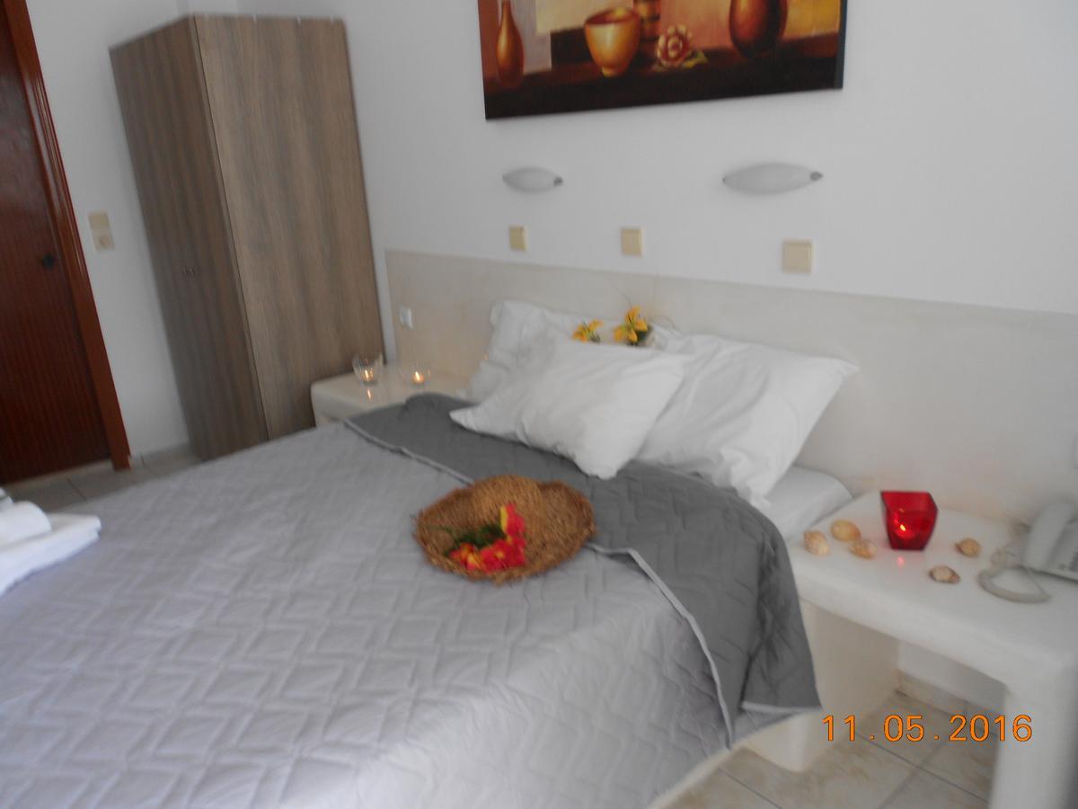 Rooms To Let Rena โมโนลิธอส ภายนอก รูปภาพ